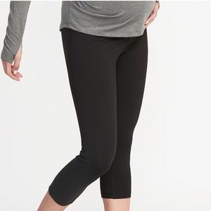 NWT Old Navy elevate compression crop legging, S